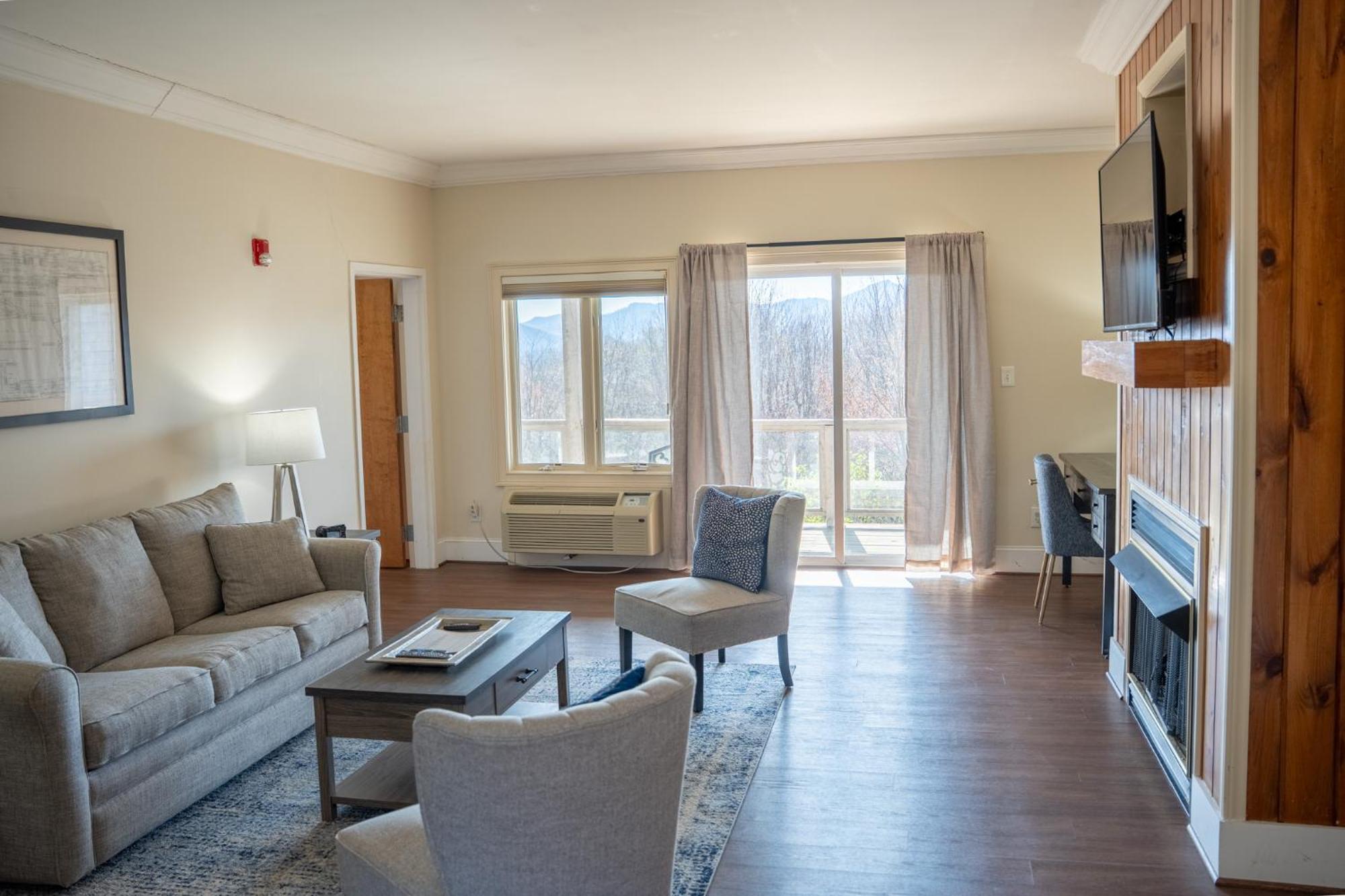 At Crestwood Mini-hôtel
